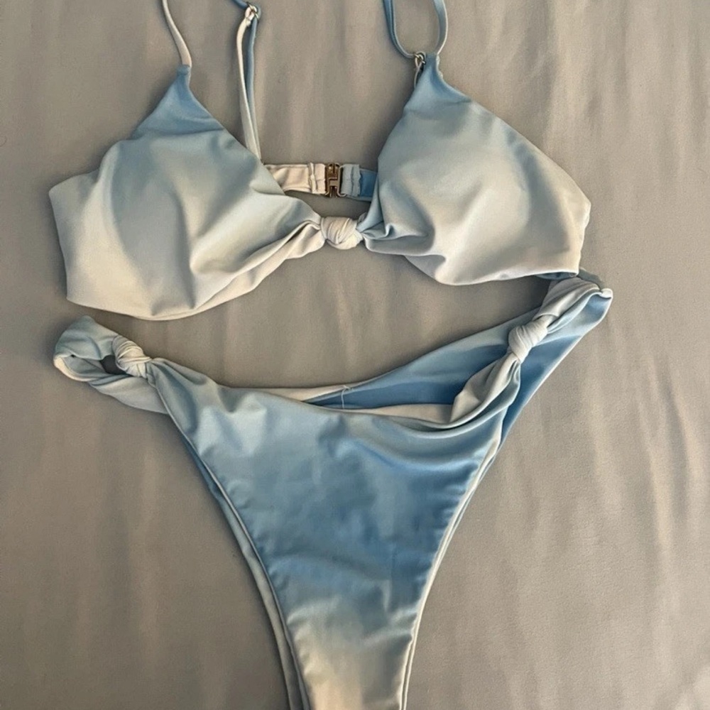Blue White Ombré Design Bikini GUC Large Zaful